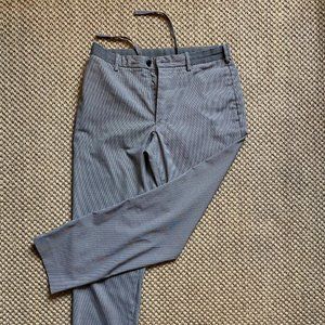 Uniqlo houndstooth dress pants with elastic waist